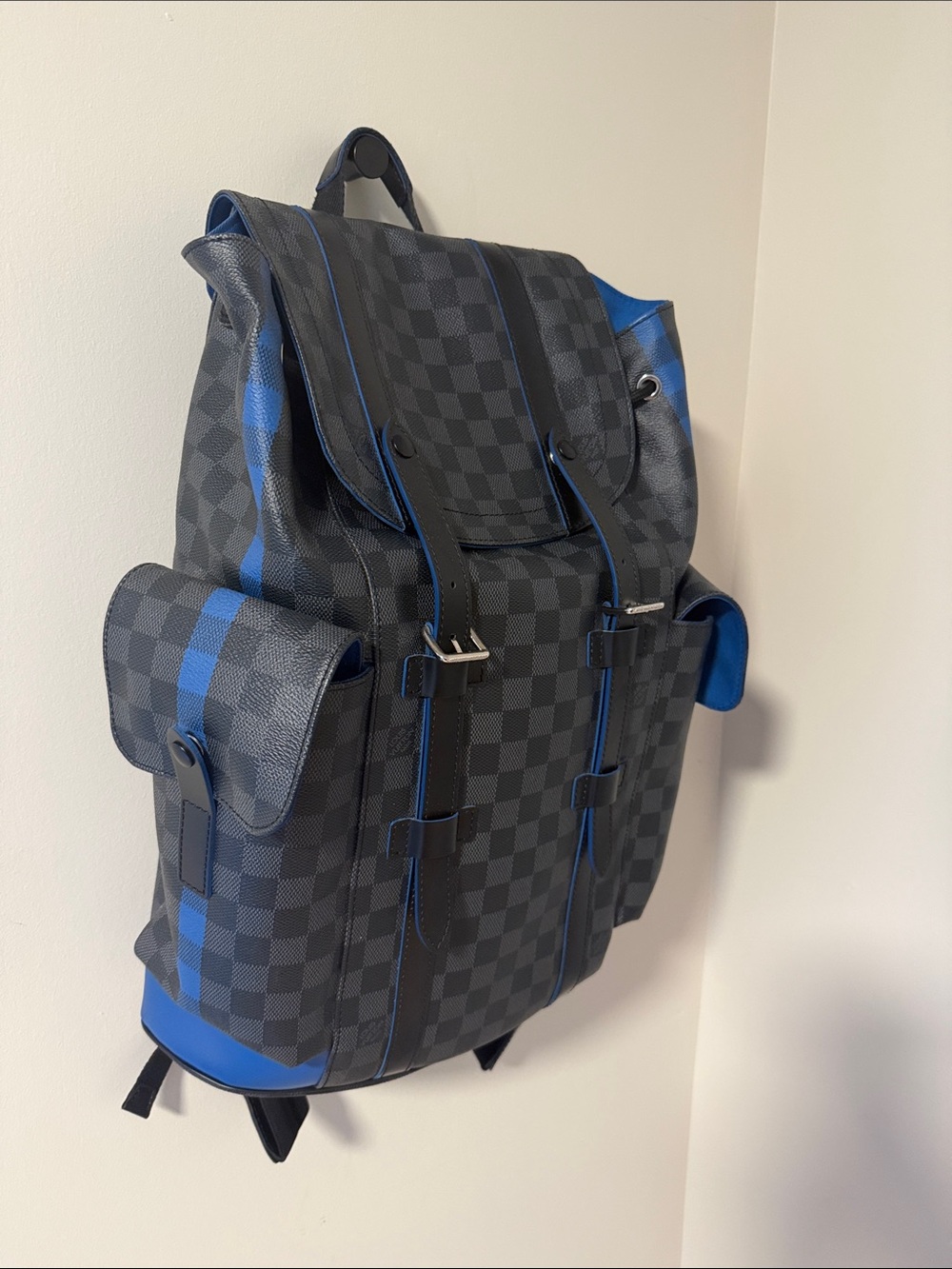 Louis Vuitton Christopher MM black with blue trim